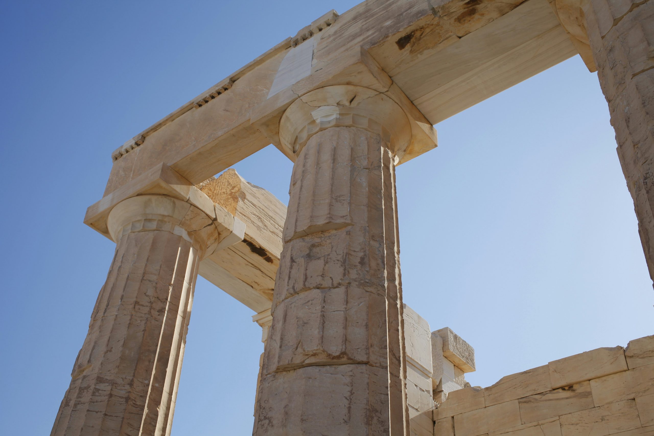 discover the rich history and exquisite craftsmanship of greek architecture, from majestic temples to iconic columns and intricate stone carvings.